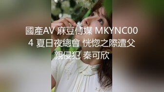 萌奶大美 ：肉棒在我的阴道口来回抽插，一会进一会出，这种美妙的感觉