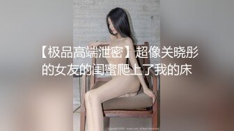 ❤️❤️顶级肥臀小少妇，超粉嫩肥唇骚穴，紧的不行，扒开内裤肥臀摇摆，第一视角后入，撞击抖动好舒服