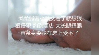 熟女母狗在家自己玩拳交