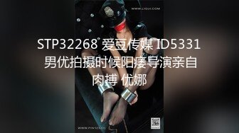 YC商场抄底穿公主裙甜美校花妹浅蓝内前面透视两侧漏毛有湿痕[