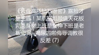 【新速片遞】  漂亮熟女人妻 啊啊受不了了 上位骑乘全自动 后入冲刺内射 这大肥屁屁霍霍起来真受不了 