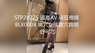 漂亮少妇绿帽叫来朋友3P老婆 无套输出