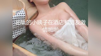 【新片速遞】 这是啥情怳 夫妻吵架 街头艺术 老板娘招揽顾客 警察来了也没辙 刚下过雨地还是湿的