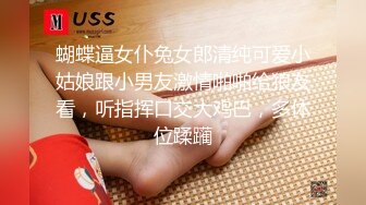 99元会员观看视频-女神级妖艳性感大美女和3男啪啪，一人拍摄指导2人同时干，轮流爆插，女说：我伺候不了你3个了!